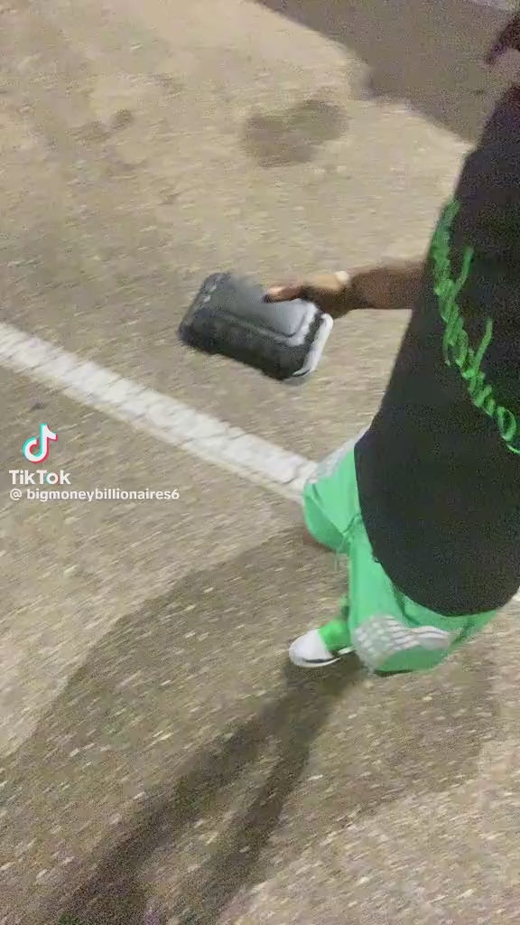 GETTY GREEN worn at night